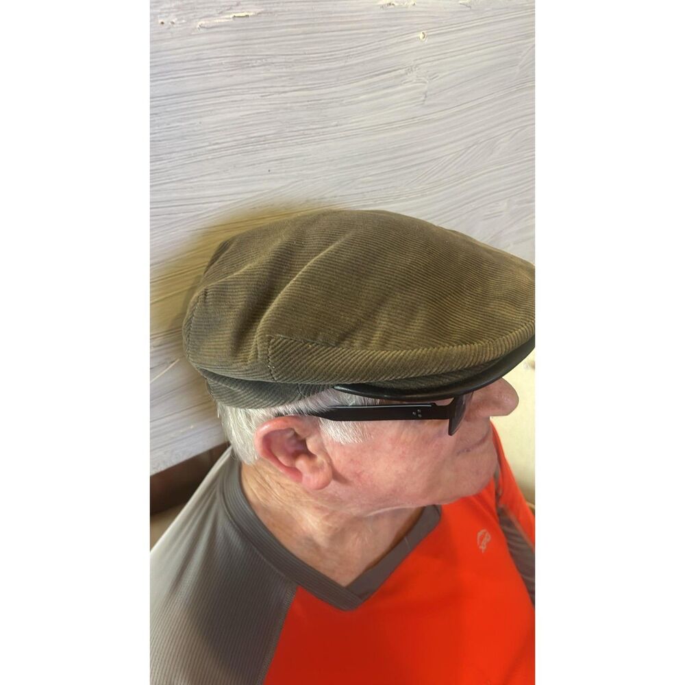 Vintage Dobbs Fifth Avenue Newboy Cap - Tan or Brown Corduroy